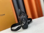 LV Nano Porte Documents Voyage 男生Monogram斜揹包 斜挎包-M82770：圖片 4