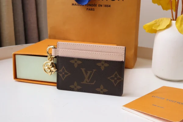 LV Charms Monogram 名片夾-M82739：圖片 3