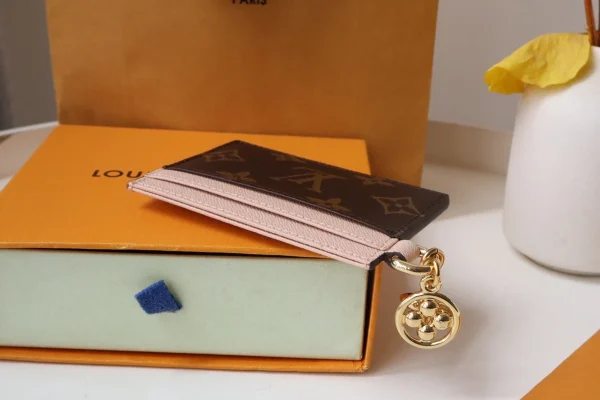 LV Charms Monogram 名片夾-M82739：圖片 4