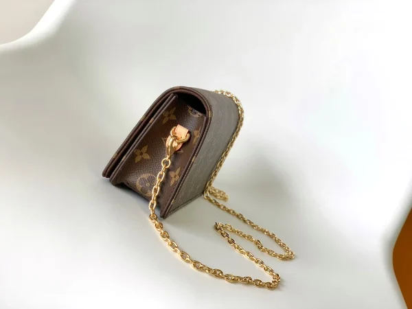 LV Wallet On Chain Lily Monogram 鏈帶錢包包包-M82509：圖片 10