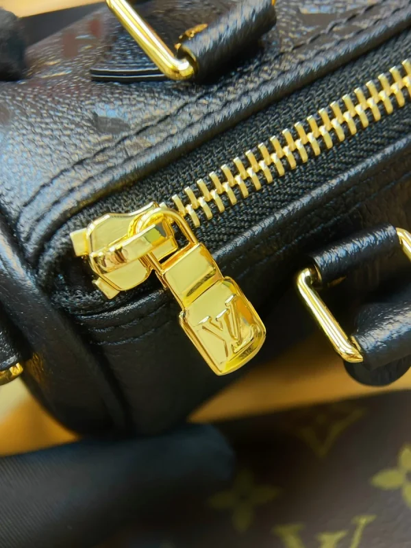 LV Nano Speedy Monogram EPI 波士頓包包-M82450：圖片 17