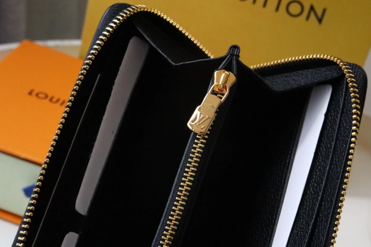 LV Clémence Monogram 拉鏈錢包-M82338 9 LV Clémence Monogram 拉鏈錢包-M82338