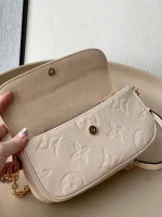 LV Wallet on Chain Ivy Monogram EPI鏈帶錢包包包-M82210：圖片 6