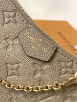 LV Easy Pouch On Strap Monogram EPI 鏈條腋下包包包-M81862：圖片 7