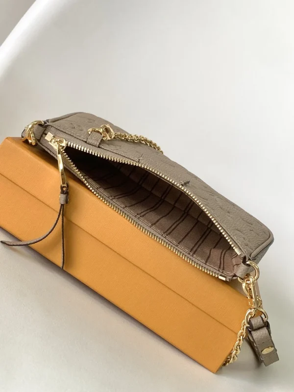 LV Easy Pouch On Strap Monogram EPI 鏈條腋下包包包-M81862：圖片 6