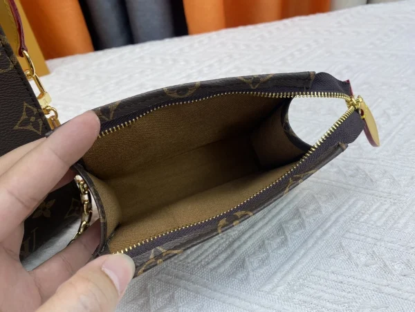 LV Toiletry Pouch On Chain Monogram 手拿包-M81412：圖片 11