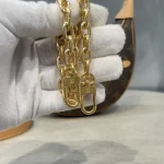 LV Loop Monogram 月亮包 鏈條包包-M81098：圖片 8