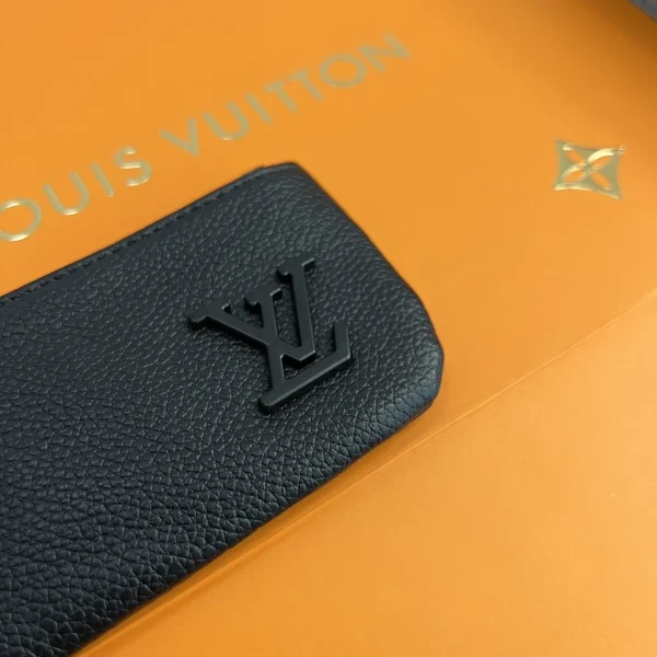LV Aerogram 黑色牛皮鑰匙零銀包 -M81031：圖片 7