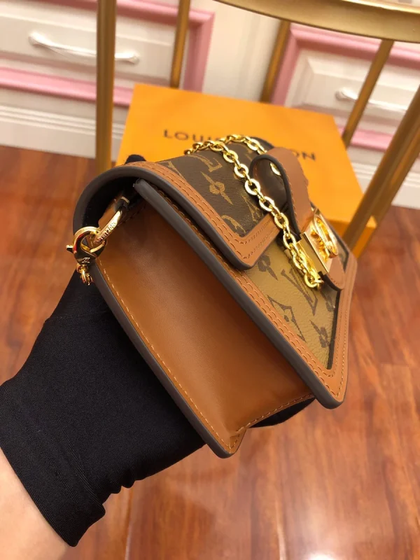LV Dauphine Monogram 達芙妮 鏈帶包-M68746：圖片 4