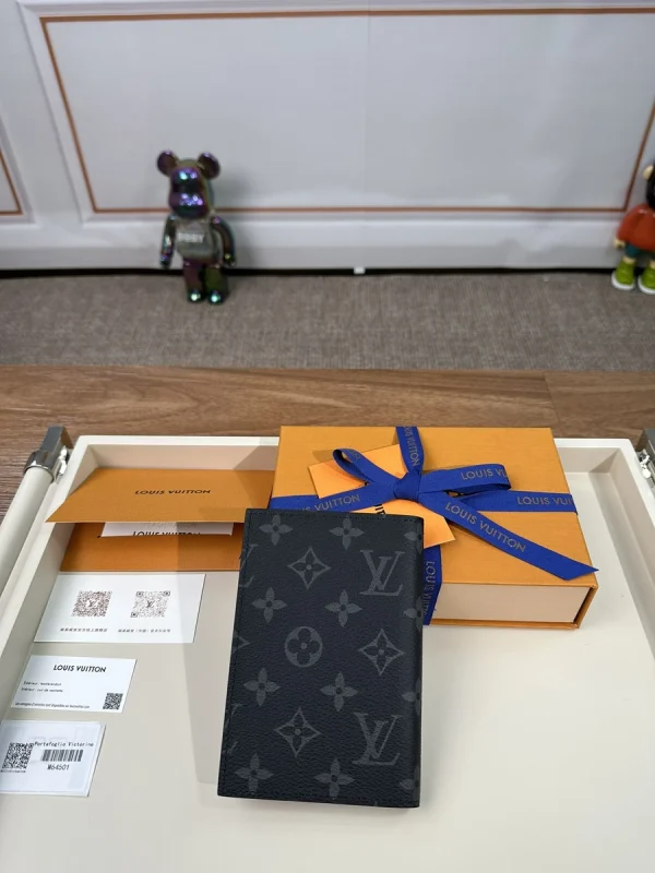 LV 男士牛皮黑花照封套 -M64501：圖片 7