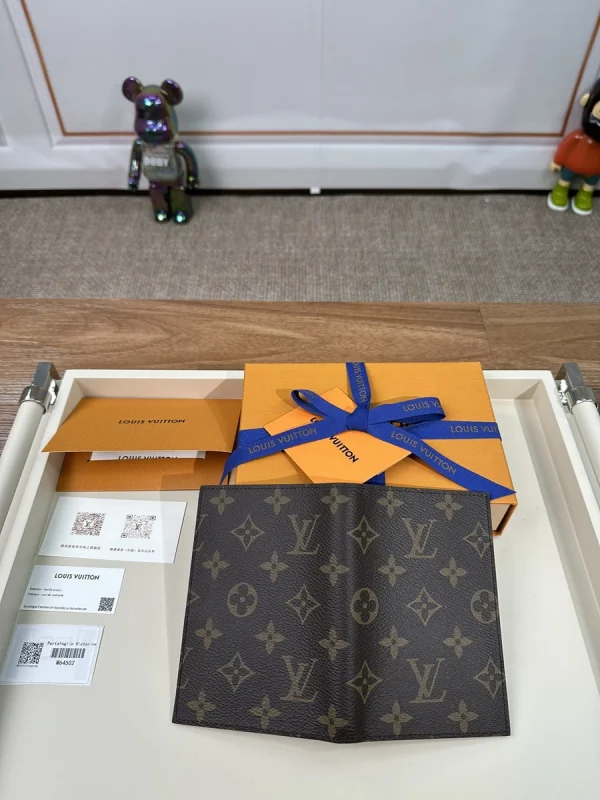 LV 可個人化訂製護照封套-M64502：圖片 4