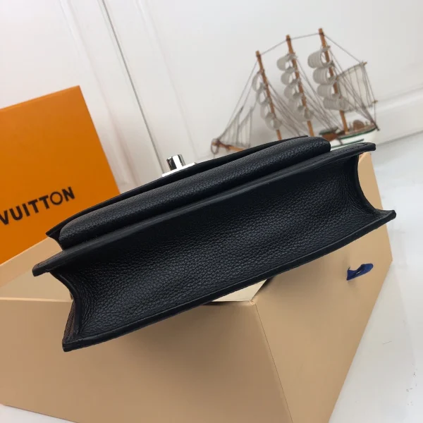 LV Mylockme Chain Pochette 鏈條斜揹包-M63471：圖片 6