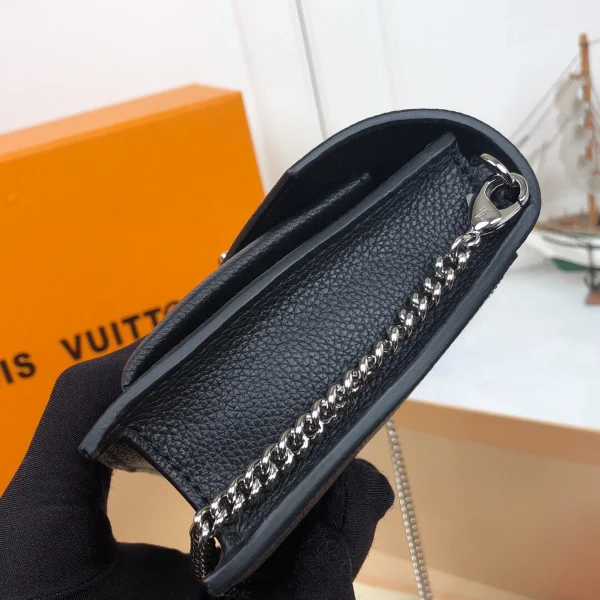 LV Mylockme Chain Pochette 鏈條斜揹包-M63471：圖片 7