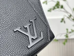 LV Takeoff 男士粒面牛皮斜揹包-M57081：圖片 7