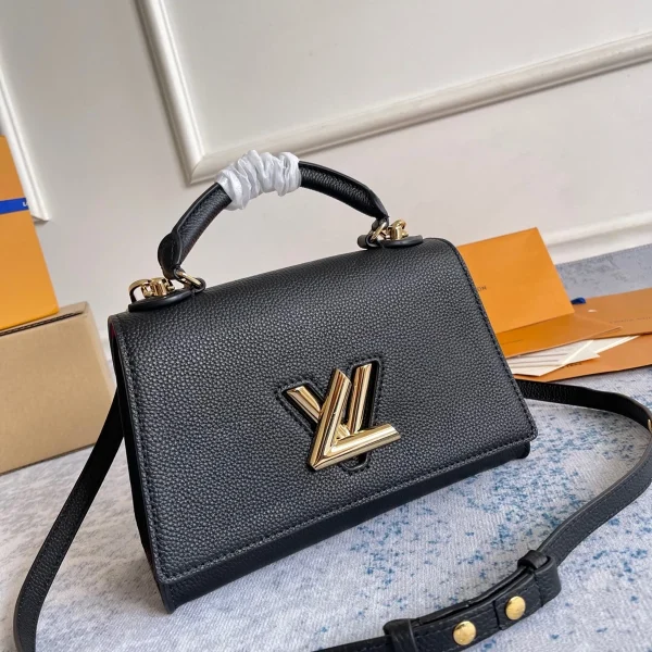 LV Twist One Handle PM Taurillon 斜挎包-M57093：圖片 6
