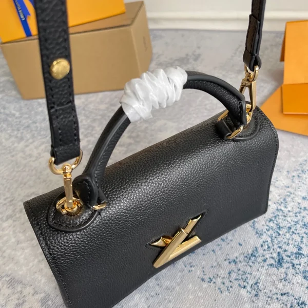 LV Twist One Handle PM Taurillon 斜挎包-M57093：圖片 9