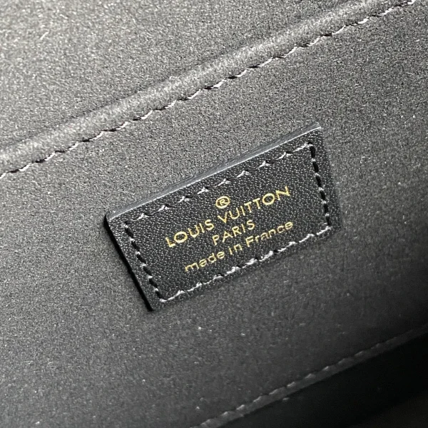 LV Dauphine MM Épi 達芙妮系列包包-M56141：圖片 11