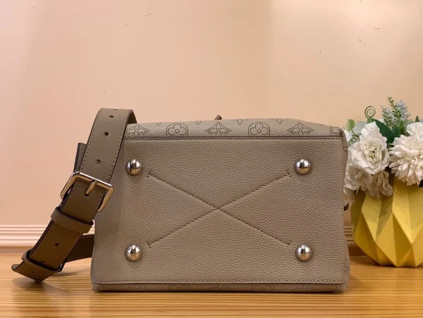 LV Muria Monogram Mahina 水桶袋-M55799：圖片 7