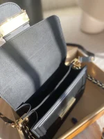 LV Mini Dauphine系列 EPI 鏈條包包-M55964：圖片 7