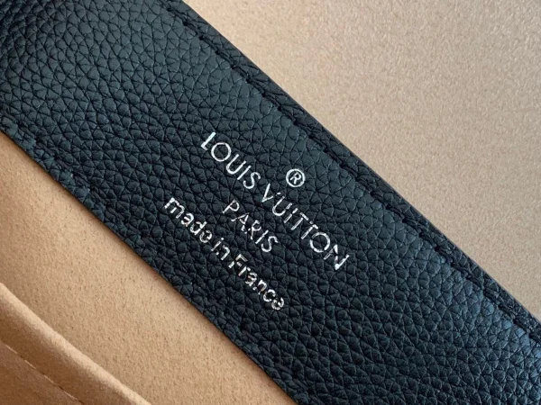 LV Lockme Ever BB 斜挎包-M53937：圖片 11
