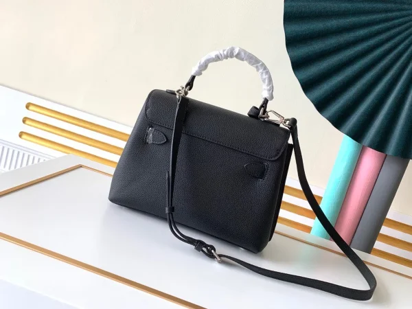 LV Lockme Ever BB 斜挎包-M53937：圖片 5