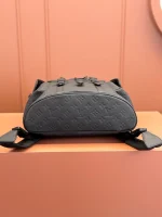 LV Christopher MM 中號牛皮男士壓花背包-M55699：圖片 10
