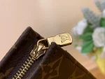 LV Trio Toilet Pouch Monogram 手拿系列 收納包-M47195：圖片 9