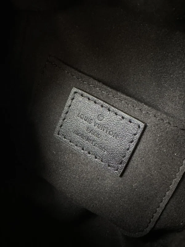 LV 港澳台地區獨家限定Just In Case Monogram-M47162：圖片 10