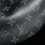 LV Hamac包包 PM 男士黑色印花斜揹包-M47158：圖片 17