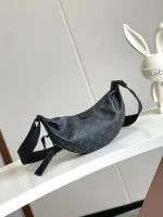 LV Hamac包包 PM 男士黑色印花斜揹包-M47158：圖片 3