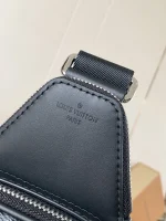 LV Avenue Slingbag PM 男士印花斜揹包-M47137：圖片 9