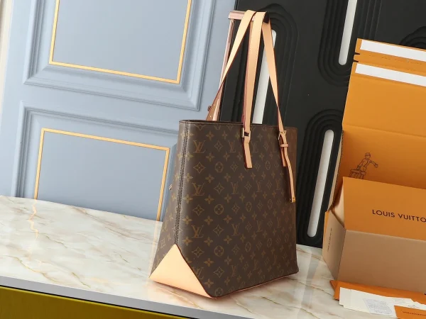 LV 2024 秋冬時裝秀系列Mezzo Monogram PM 水桶類型 購物袋-M47134：圖片 3