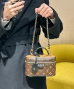 LV Vanity Chain Pouch Monogram 化妝箱 化妝包袋-M47125：圖片 7