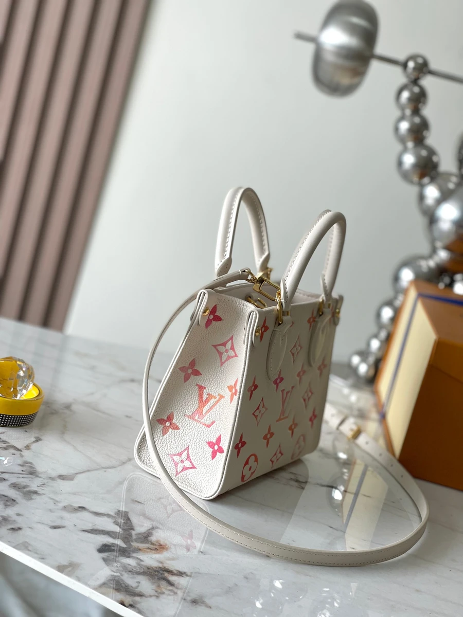 LV OnTheGo BB Monogram EPI 手提托特包購物包包-M47115 13 LV OnTheGo BB Monogram EPI 手提托特包購物包包-M47115