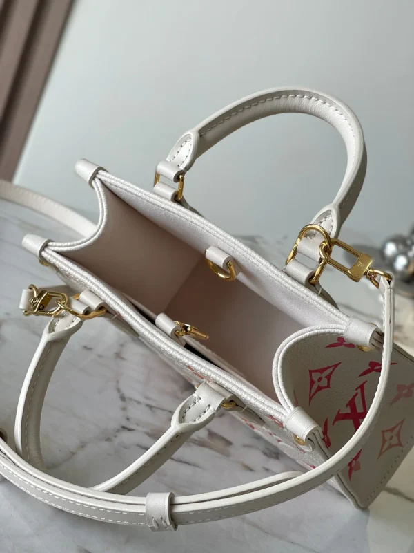 LV OnTheGo BB Monogram EPI 手提托特包購物包包-M47115：圖片 19