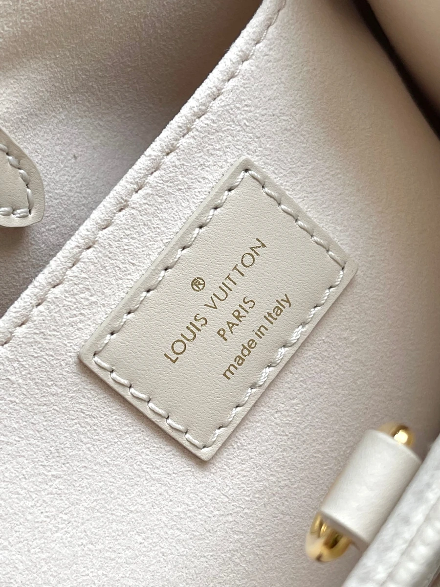 LV OnTheGo BB Monogram EPI 手提托特包購物包包-M47115 20 LV OnTheGo BB Monogram EPI 手提托特包購物包包-M47115