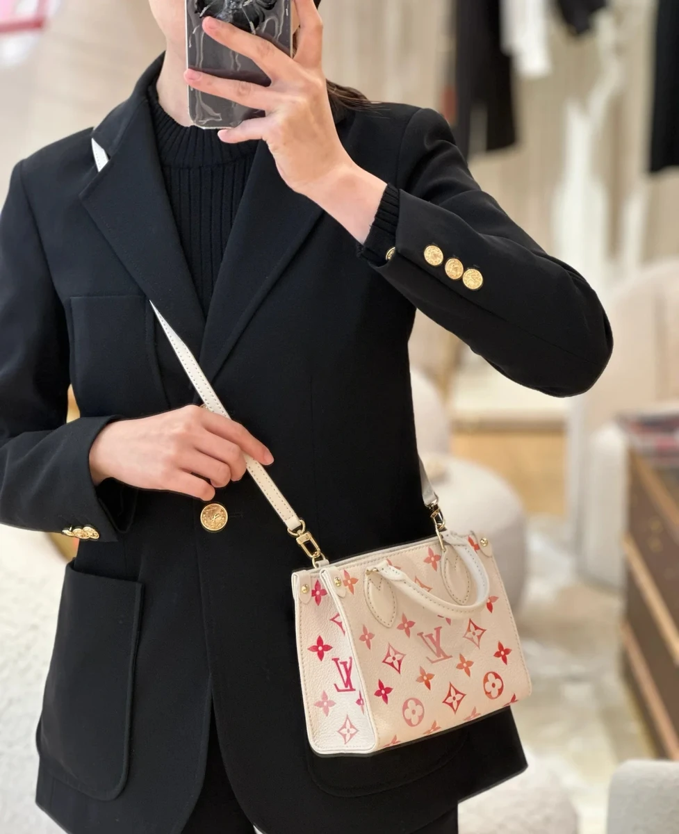 LV OnTheGo BB Monogram EPI 手提托特包購物包包-M47115 10 LV OnTheGo BB Monogram EPI 手提托特包購物包包-M47115