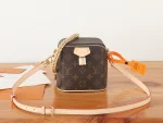 LV Just In Case Monogram 鏈條斜揹包-M47096：圖片 2