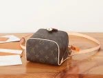 LV Just In Case Monogram 鏈條斜揹包-M47096：圖片 5