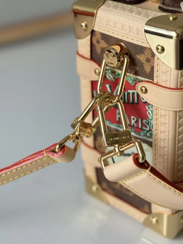 LV Flight Mode 系列Side Trunk MM Monogram 四方斜揹包-M47085：圖片 8