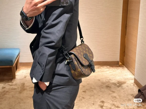 LV Montsouris PM 老花郵差包 -M47060：圖片 14