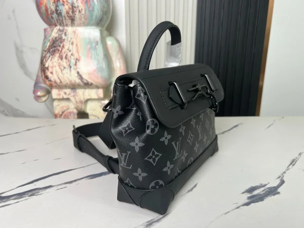 LV Steamer PM 男士印花手拿斜揹包-M46953：圖片 4