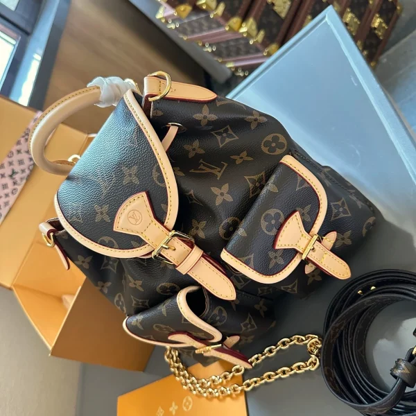 LV Excursion PM Monogram 雙肩旅行包 背包-M46932：圖片 13