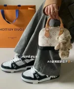 LV Nano Alma Monogram Dune 貝殼包-M46895：圖片 10
