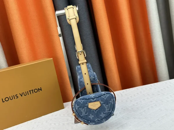 LV 新款 LV RemixCroissant MM Monogram Denim-M46856：圖片 5