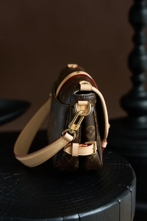 LV Saumur BB Monogram 單肩-M46740：圖片 4
