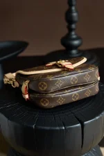 LV Saumur BB Monogram 單肩-M46740：圖片 5