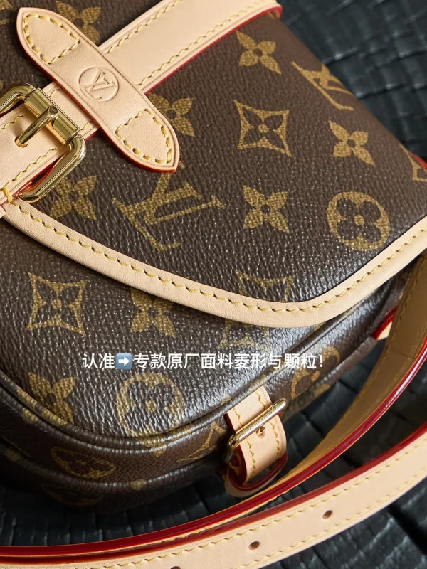 LV Saumur BB Monogram 單肩-M46740：圖片 8