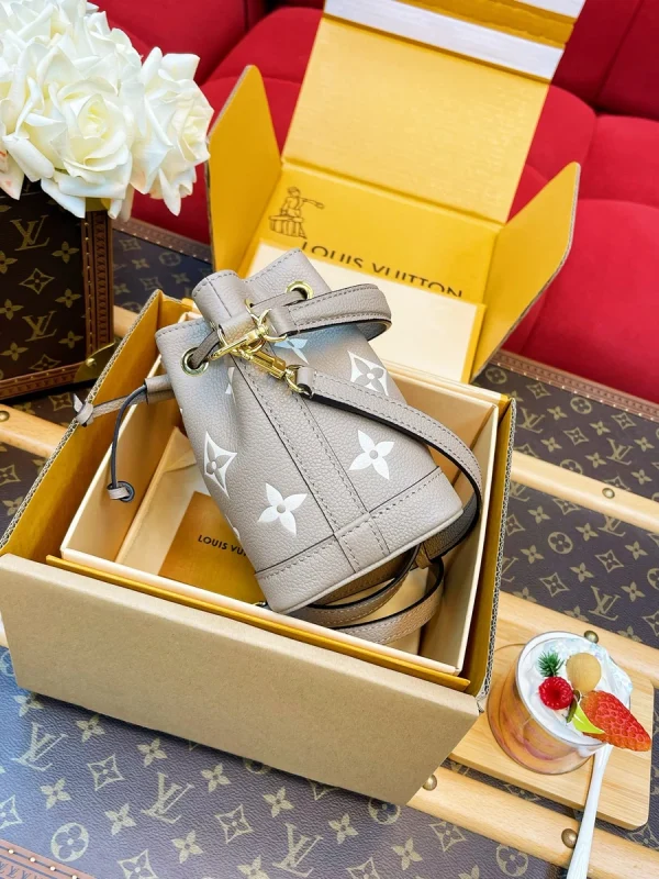 LV Nano Noé Monogram 牛皮 雙色包 水桶包包-M46291：圖片 5