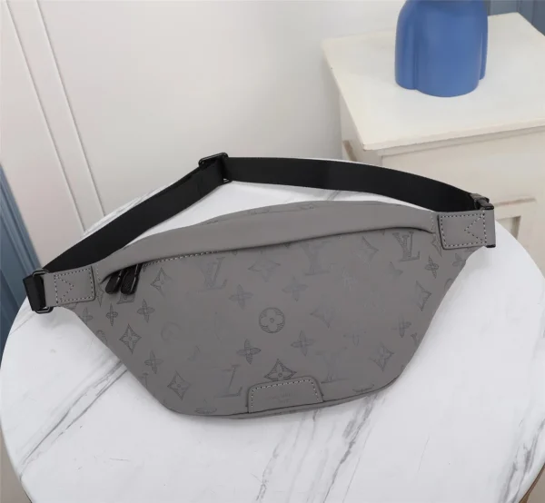 LV Discovery 灰色男士印花腰包 胸包-M46108：圖片 2